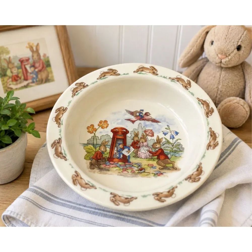 RoyalβDoulton Bunnykins Baby Bowl "Letter Box"